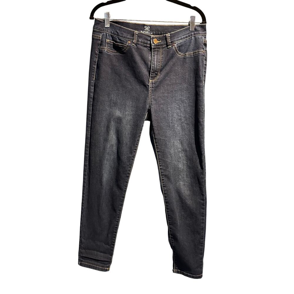 Rafaella Size 10 Jeans Straight Leg Stretch Dark Denim Cozy Comfy Casual